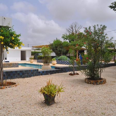 Keur De Pierre Hotel Saly Portudal Exterior photo