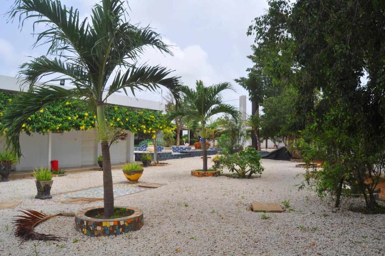 Keur De Pierre Hotel Saly Portudal Exterior photo